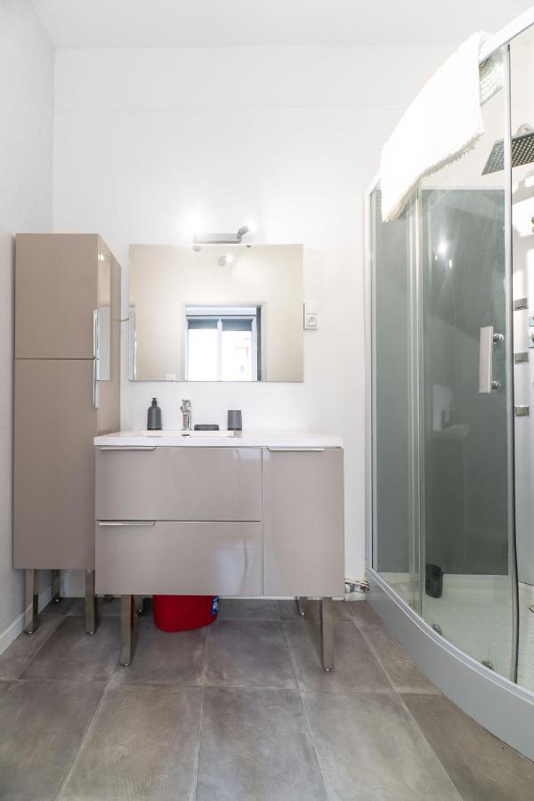 Le Gacon - Appartement Centre Ville فيشي المظهر الخارجي الصورة